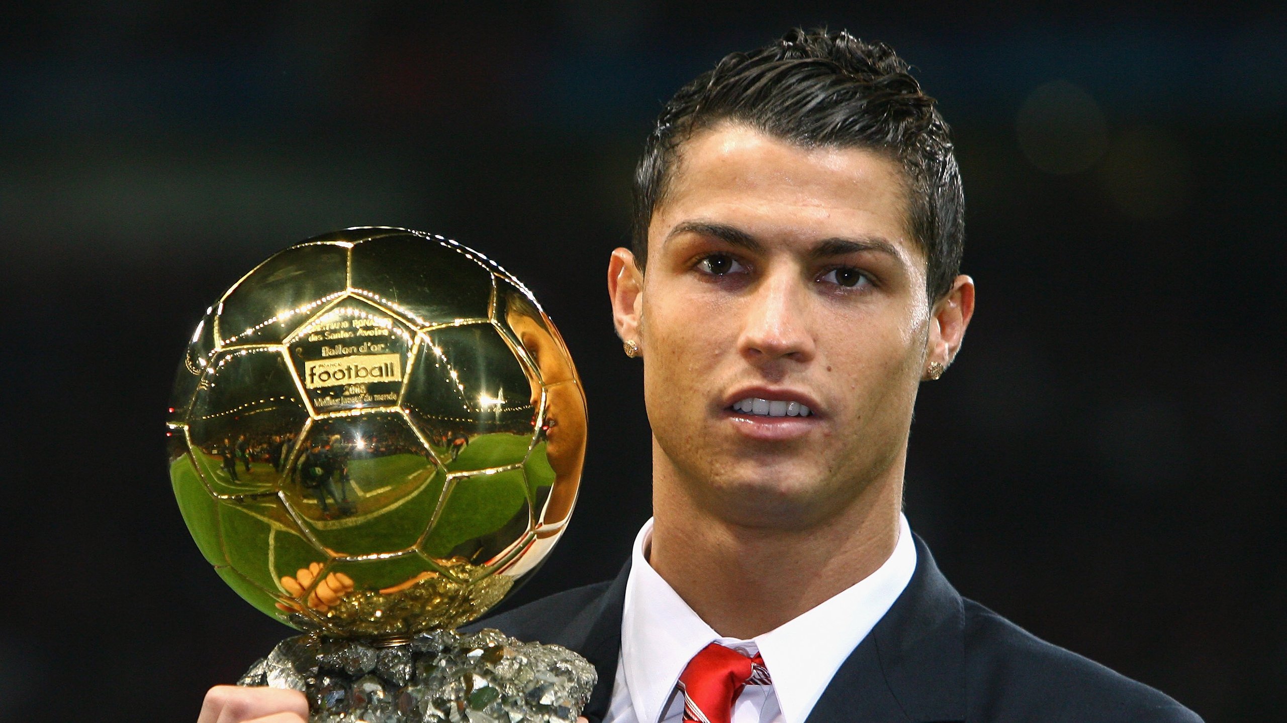 《英雄联盟》新英雄“风暴之主”预告片发布,期待值炸裂